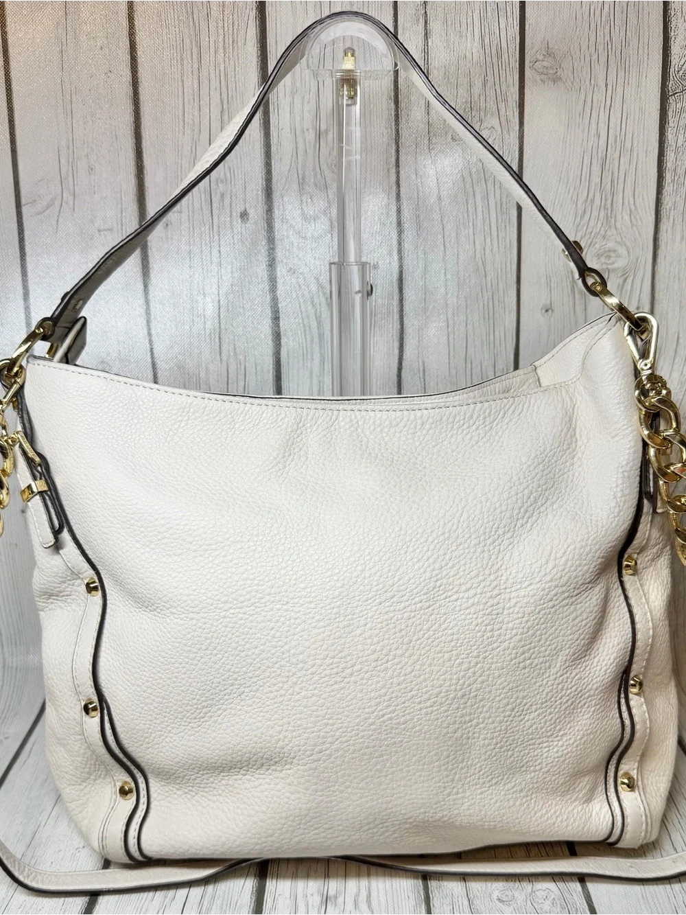 PRE LOVED MICHAEL KORS Bedford Leather Bag Ivory